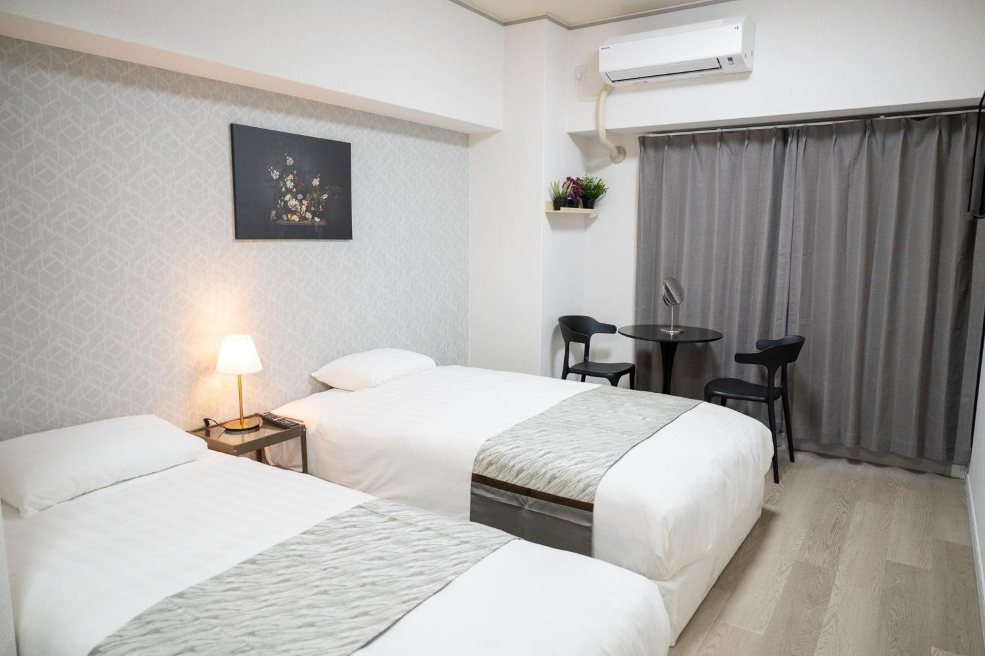 嵐 難波西 民宿 Bed And Breakfast أوساكا المظهر الخارجي الصورة