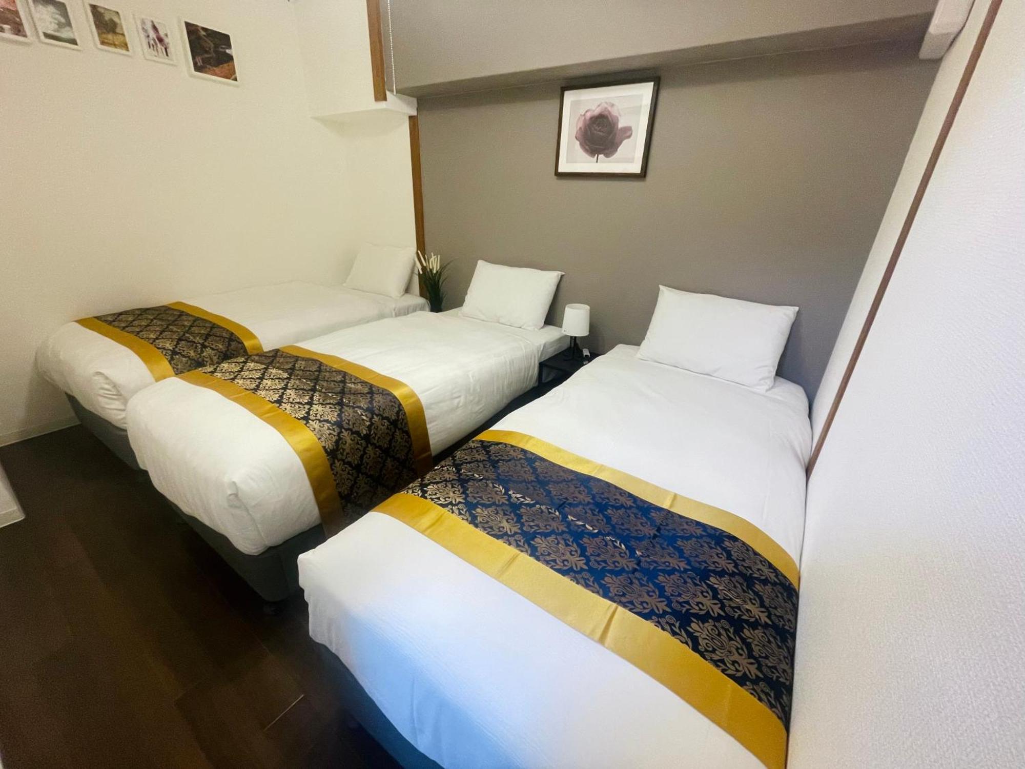 嵐 難波西 民宿 Bed And Breakfast أوساكا المظهر الخارجي الصورة
