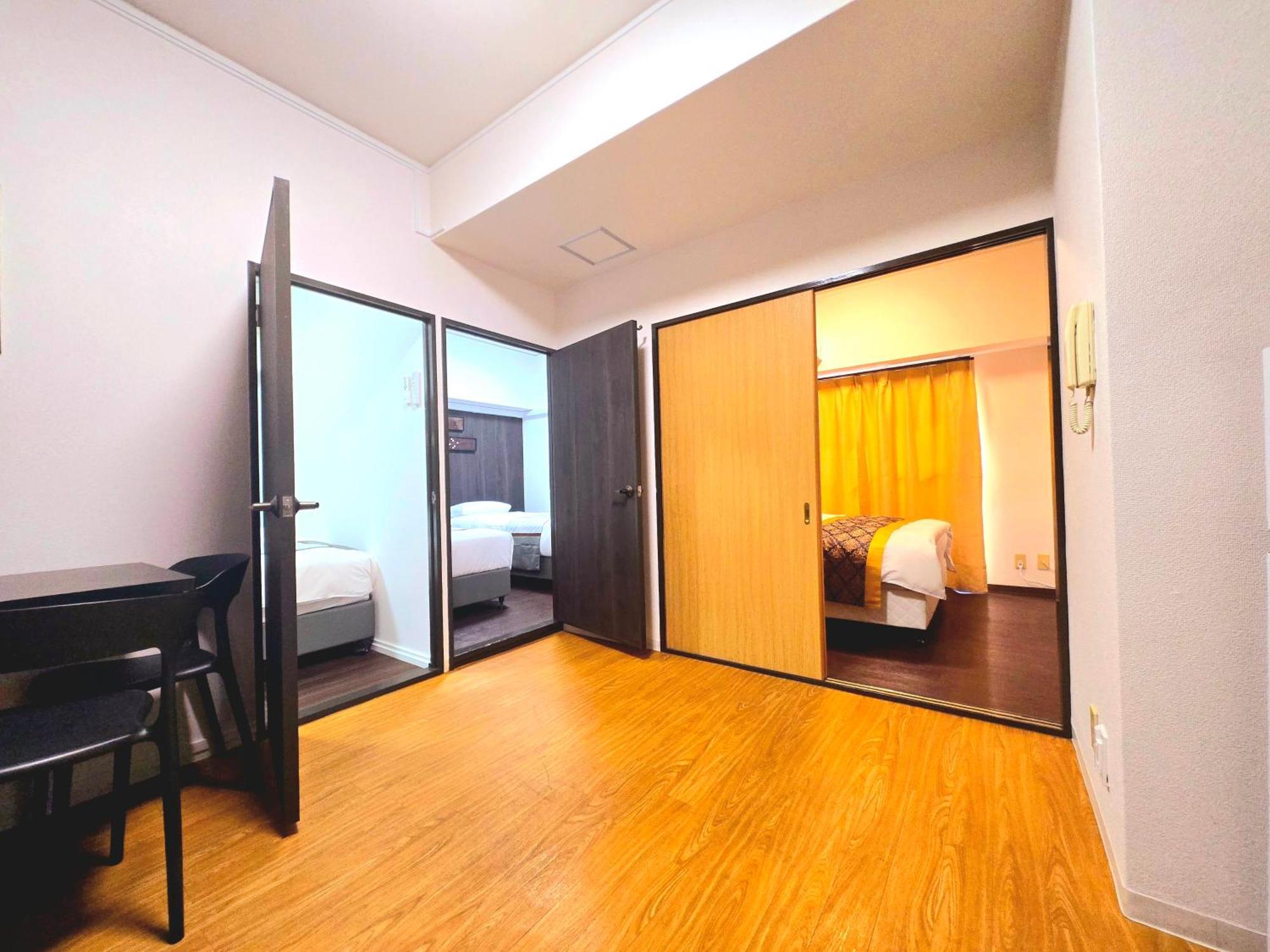 嵐 難波西 民宿 Bed And Breakfast أوساكا المظهر الخارجي الصورة